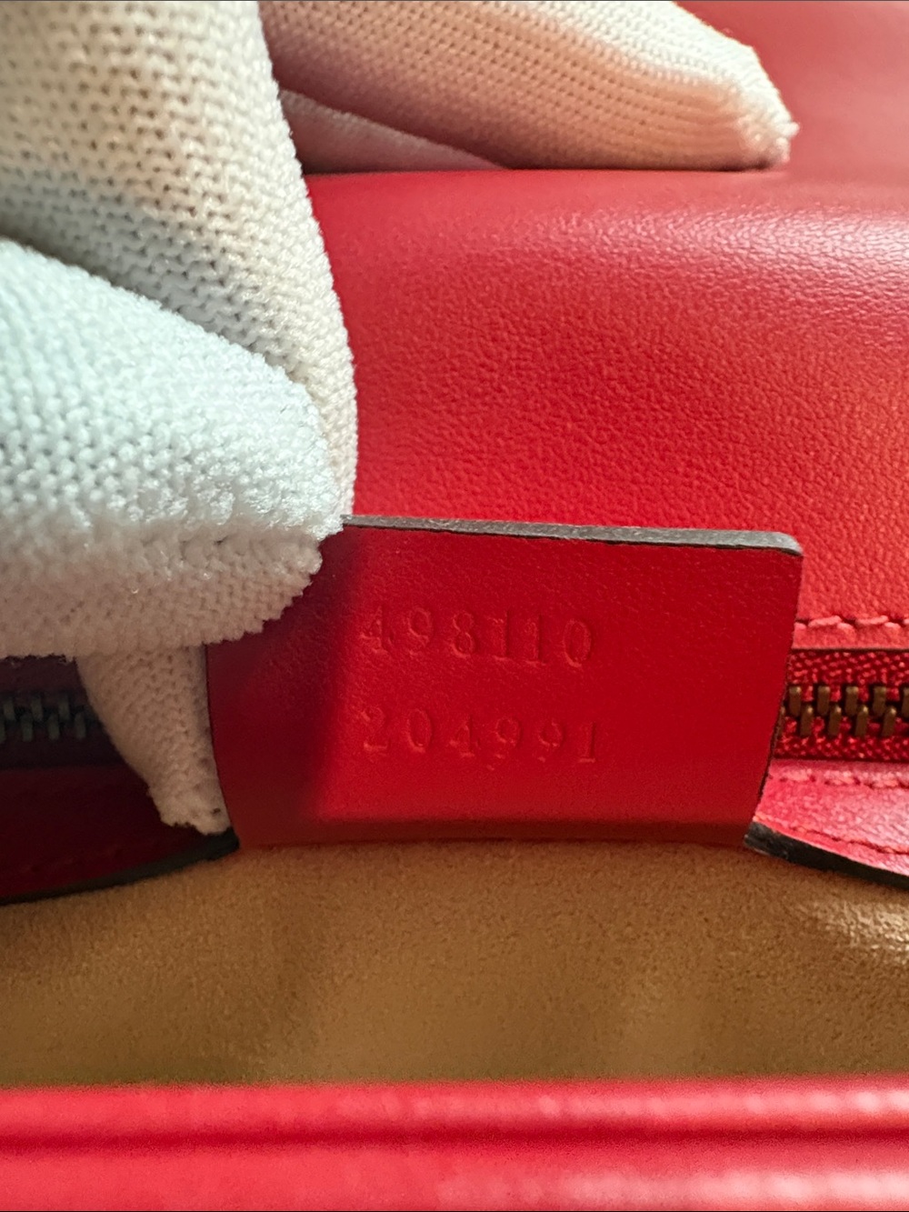 GUCCI GG Marmont Small Matelasśe Top Handle/Crossbody Bag - Picture 13 of 17